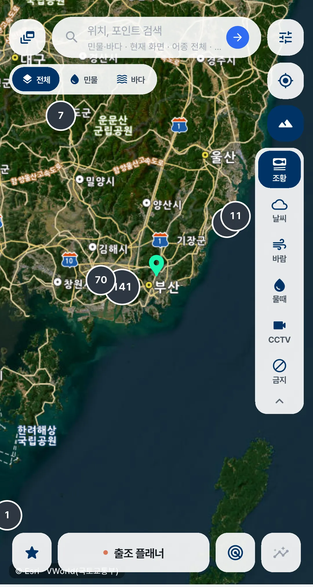 위성 사진으로 바뀐 낚맛 지도. 오른쪽 레이어 막대와 조황 숫자가 그대로 얹혀 있다.